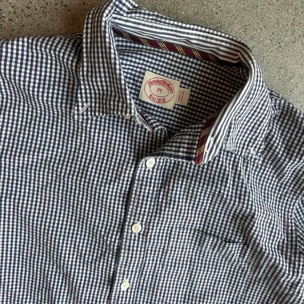 Brooks Brothers men’s medium shirt white & blue gingham button up cotton navy